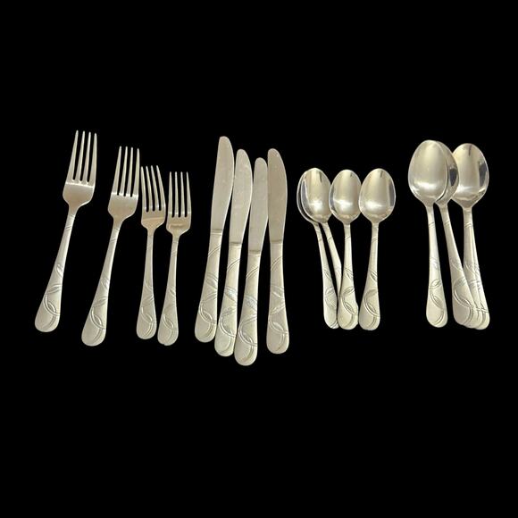 Cambridge Stainless Flatware Set 16 Pc Swirl Leaf Pattern Modern Silverware - Picture 1 of 8